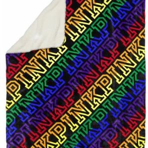 Victoria’s Secret Pink Sherpa blanket NEW